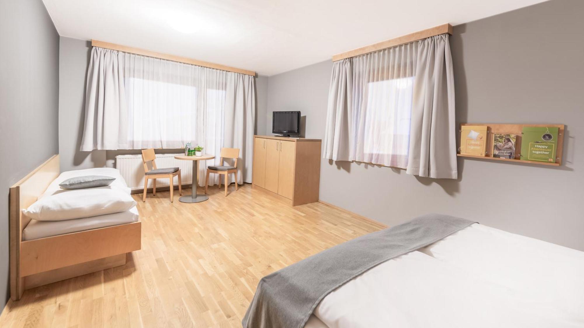 בארטהולומאברג Jufa Hotel Montafon מראה חיצוני תמונה